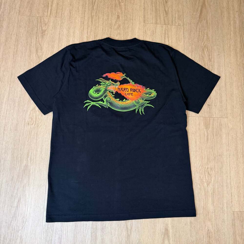 Hard Rock Cafe Singapore Dragon Graphic T-Shirt Black Size Medium